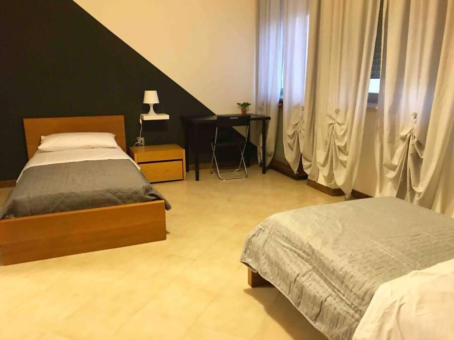Casa Di Mattia Apartment Пескара Екстериор снимка